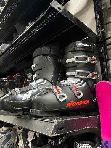 Used Nordica NORDICA BOOTS Mens DH Ski Boot Black 285 MP - M10.5 - W11.5 11337-S000473863