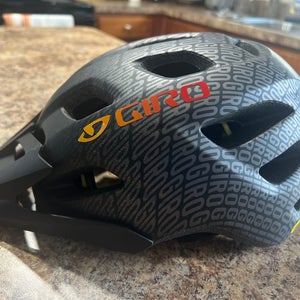 Youth Giro Bike Helmet (New)