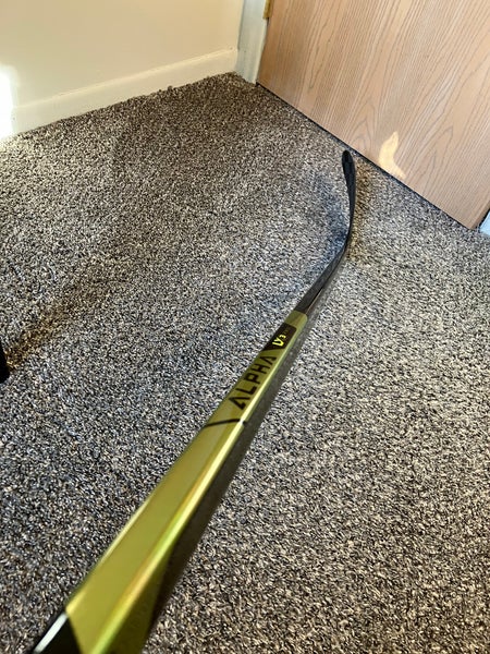 Senior Warrior Alpha LX3 Pro Hockey Stick Right Handed W28 85 Flex (New)