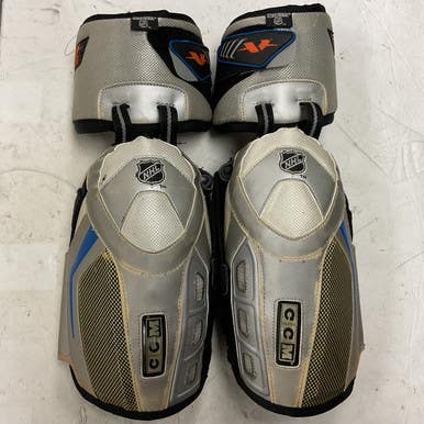 Used CCM VECTOR 8.0 LE Senior Elbow Pads LG 11855-S000194516