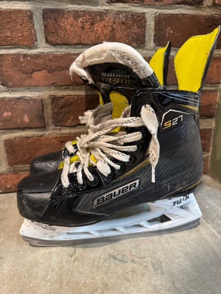 2018 Bauer Supreme S27 Hockey Skates Regular Width 7 (Used)