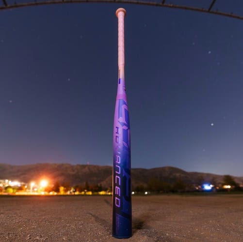 ***Limited Edition Twilight***
2026 Easton Ghost Advanced Composite Bat (-10) 21 oz 31" (New)