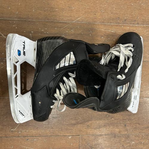True Pro Custom Hockey Skates | Size 3
