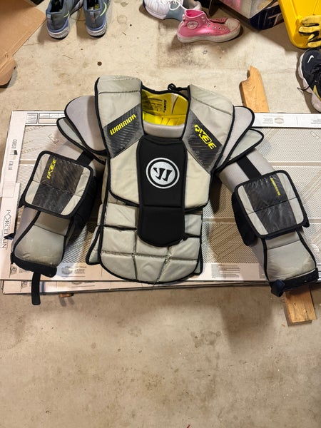 XL Warrior Ritual X3E Goalie Chest Protector (Used)