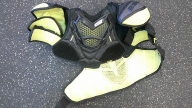 Used Bauer ULTRA SONIC SUPREME Junior Shoulder Pads MD 11339-S000195203