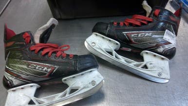 Used CCM JETSPEED FT460 Junior Hockey Skate Junior 05 11339-S000195114