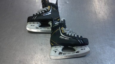 Used Bauer SUPREME Youth Hockey Skate Youth 11.0 11339-S000195702