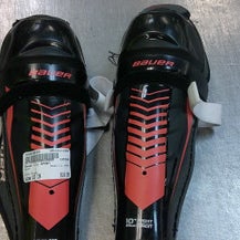 Used Bauer LIL SPORT Junior Shin Guards Black 10" 11339-S000196343