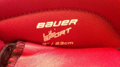 Used Bauer LIL SPORT Youth Gloves Black 9" 11339-S000196319