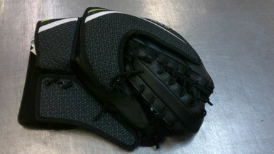 Used WinnWell CATCHER GX5 Senior Goalie Catcher Black 11339-S000196251