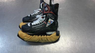 Used True HZDUS 9X Intermediate Hockey Skate Intermediate 4.0 11339-S000195927