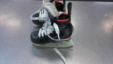 Used Bauer VAPOR2X Youth Hockey Skate Youth 11.0 11339-S000195925