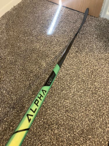 Senior Warrior LX3 Comp Hockey Stick Right Handed W28 85 Flex (New)