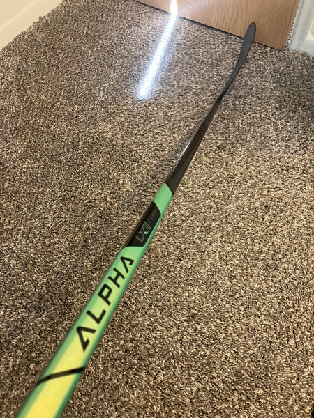 Senior Warrior LX3 Comp Hockey Stick Right Handed W28 85 Flex (New)