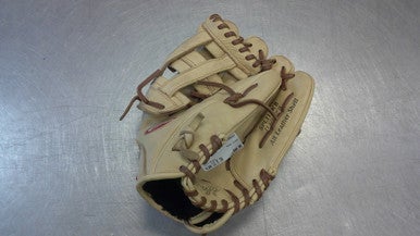 Used Rawlings GLOVE BB/SB Glove RH Throw Black 11 1/2" 11339-S000195438