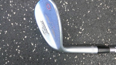 Used Titleist BV 5611 Golf Chipper RH 56 Degree 11339-S000195423