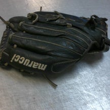 Used Marucci GLOVE BB/SB Glove RH Throw Black 11 1/2" 11339-S000195265