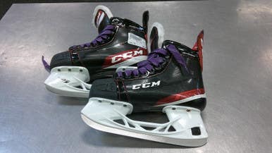 Used CCM JETSPEED FT 475 Junior Hockey Skate Junior 04 11339-S000194828