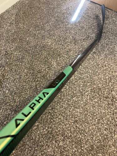 Intermediate Warrior LX3 Comp Hockey Stick Right Handed W28 55 Flex (New)