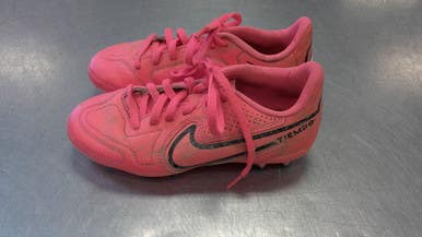 Used Nike Soccer Cleats Pink Junior 01 11339-S000194656