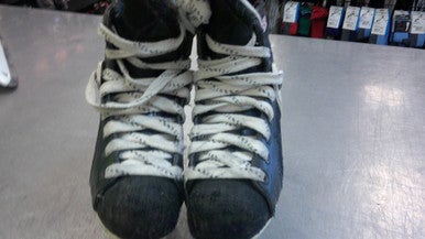 Used CCM 252 TACKS Junior Hockey Skate Junior 02 11339-S000194607