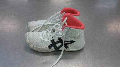Used Asics Wrestling Shoes White Junior 02.5 11339-S000195995