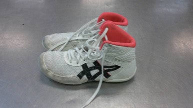 Used Asics Wrestling Shoes White Junior 02.5 11339-S000195995