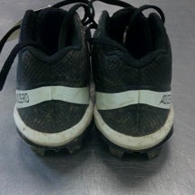 Used Under Armour Jr FB Cleats Black Junior 02.5 11339-S000194427