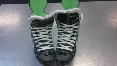 Used Bauer XLS Junior Hockey Skate Junior 01 11339-S000194055