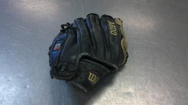 Used Wilson A600 BB/SB Glove RH Throw Black 11" 11339-S000194036