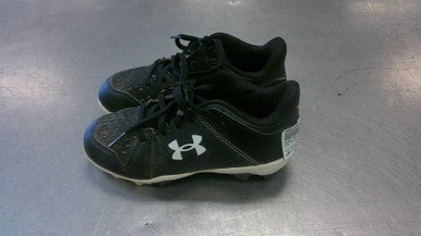 Used Under Armour LEADOFF BB/SB Cleats Black Youth 13.0 11339-S000193866