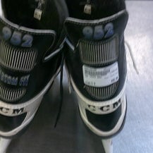 Used CCM TACKS 952 Senior Hockey Skate Senior 9 11339-S000196399