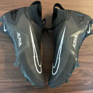 Nike Alpha Menace Elite 3 Men's Size 11 Football Cleats Black CT6648-010