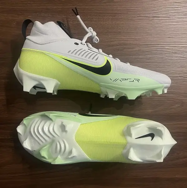 Nike Vapor Edge Pro 360 2 Football Cleats Platinum Green  display picture 1