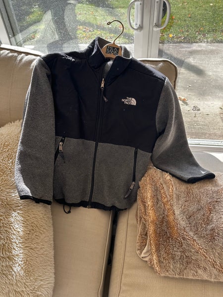 Gray Boys Large The North Face Jacket (Used)