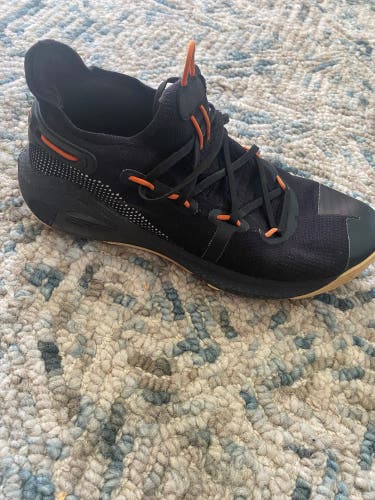 Men's Size M 11.0 (W 12.0) Under Armour Curry 6 Shoes (Used)