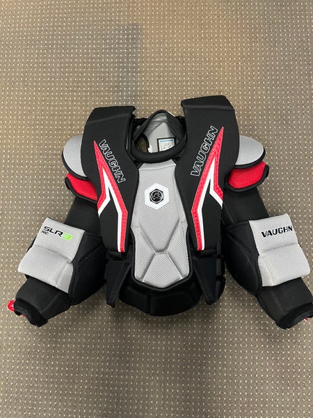 Medium Vaughn SLR 3 Pro Goalie Chest Protector (Used)