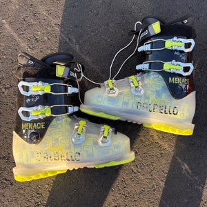 Dalbello Menace 4 Ski Boots | Mondo 23.5, 289mm (Used)