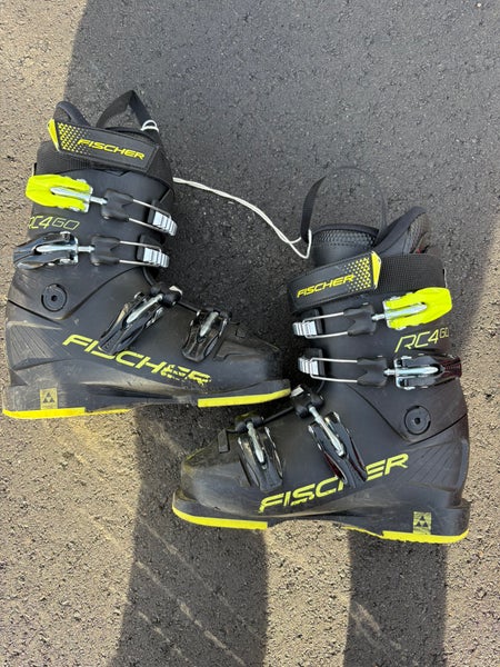 Kid's Fischer RC4 60 JR Ski Boots | Mondo 22.5, 263mm (Used)