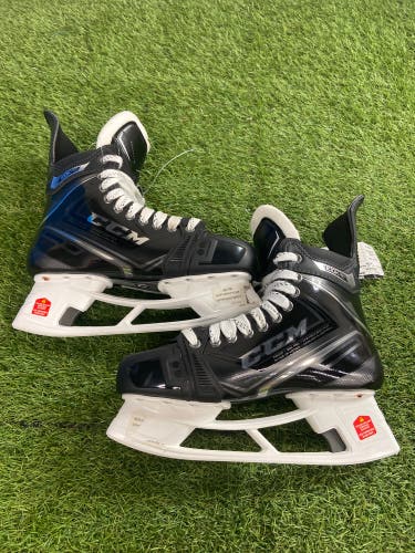 Senior CCM RibCor 100k Pro Hockey Skates Pro Stock 8 (New)