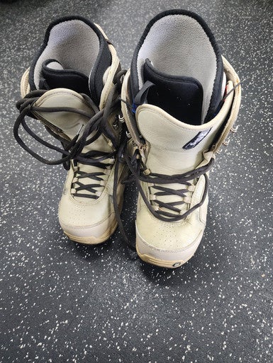 Used Burton MOTO Mens Snowboard Boots Beige Senior 9 11849-S000033598