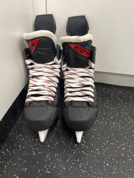 CCM Jetspeed FT680 Hockey Skates Regular Width 8 (Used)