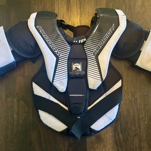 Small Bauer Prodigy Goalie Chest Protector (Used)