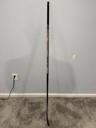 Junior CCM Tacks XF Pro Right Handed Hockey Stick P28 40 Flex (Used)