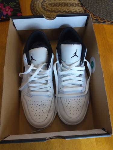 White Men's Size M 10.5 (W 11.5) Adult Air Jordan Shoes (New)