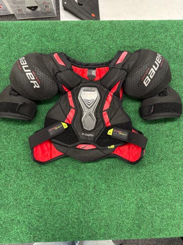 Bauer Vapor Velocity Shoulder Pads (Used) | Intermediate Medium