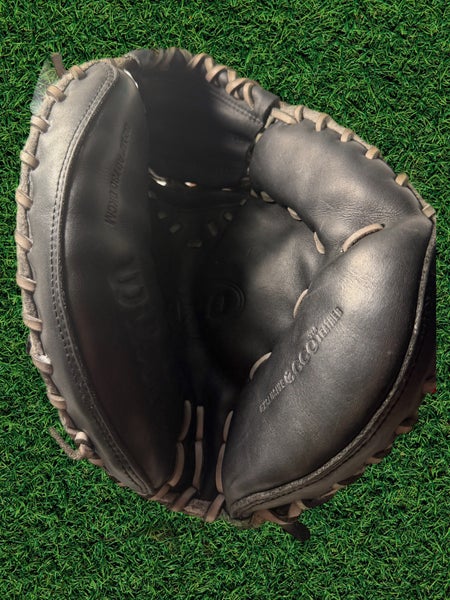 Wilson A730 Catcher’s Mitt – 32.5” Exclusive ECCO Leather (USED)