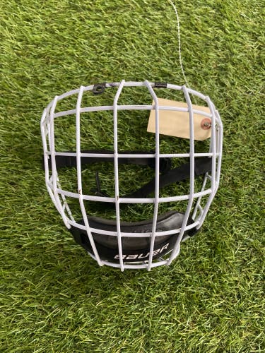 Small Bauer Profile II Facemask Full Cage (Used)