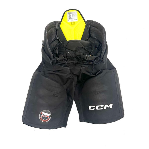 CCM HPTK Medium + 2 Black QMJHL Drummondville Voltigeurs - RH1494