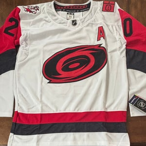 Carolina Hurricanes Sebastian Aho White Jersey #20 Adult Medium (50) NWT